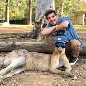 Meet your Posher, Anthony